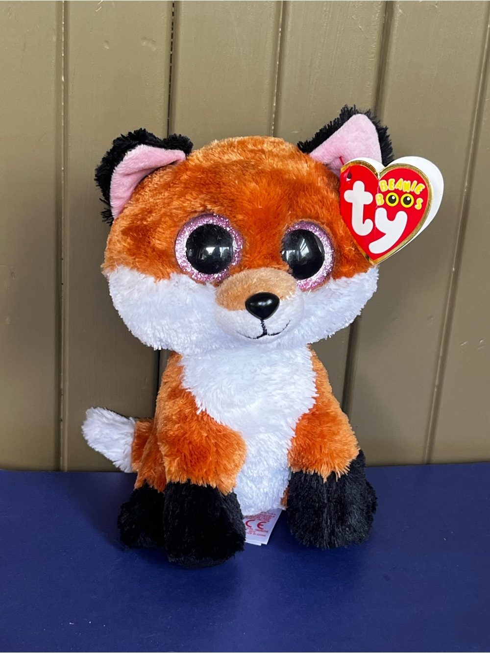 2016 Ty Beanie Boo Slick the Fox w/ ear tag